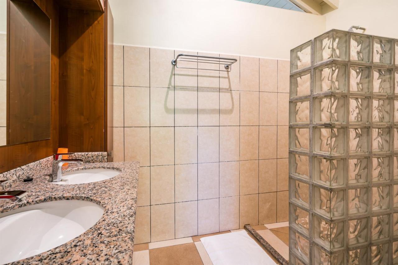 Blue Bay Beach Villa At Pool And Golfcourse 외부 사진